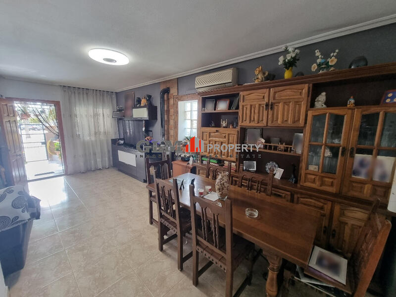 4 Schlafzimmer Appartement zu verkaufen