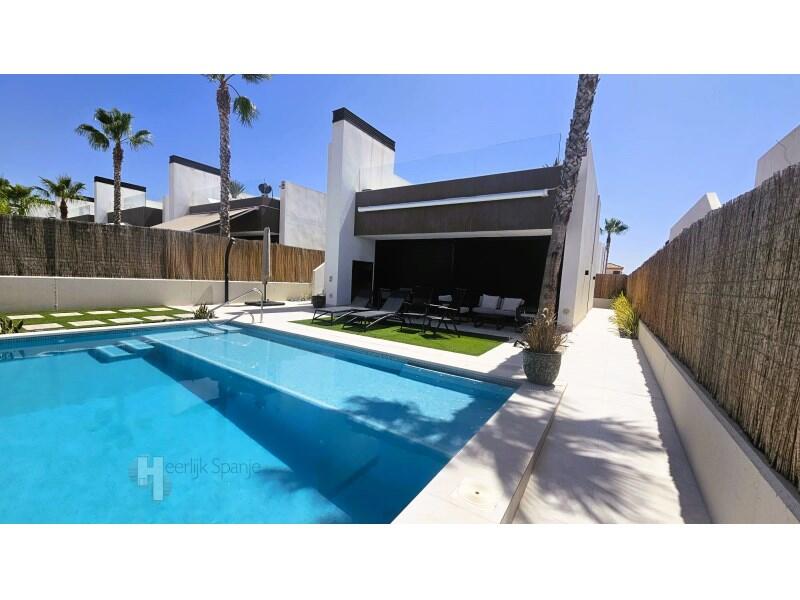 3 bedroom Villa for sale
