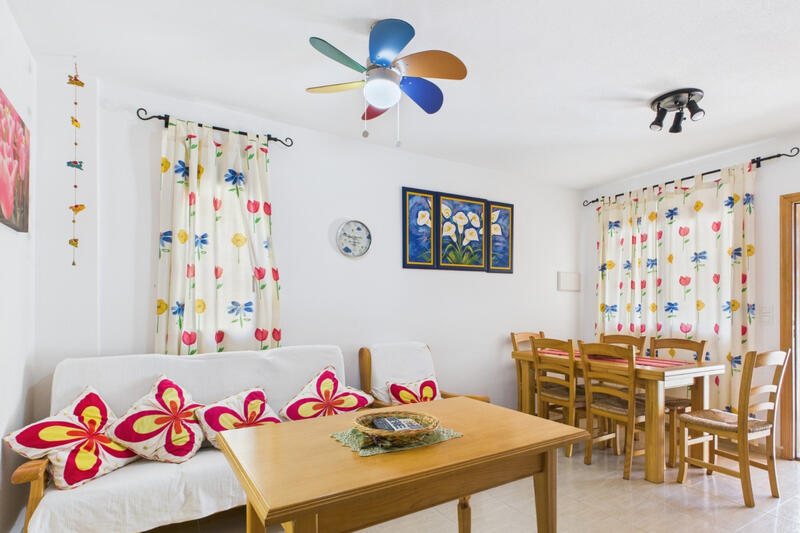 4 slaapkamer Gezinswoning Te koop