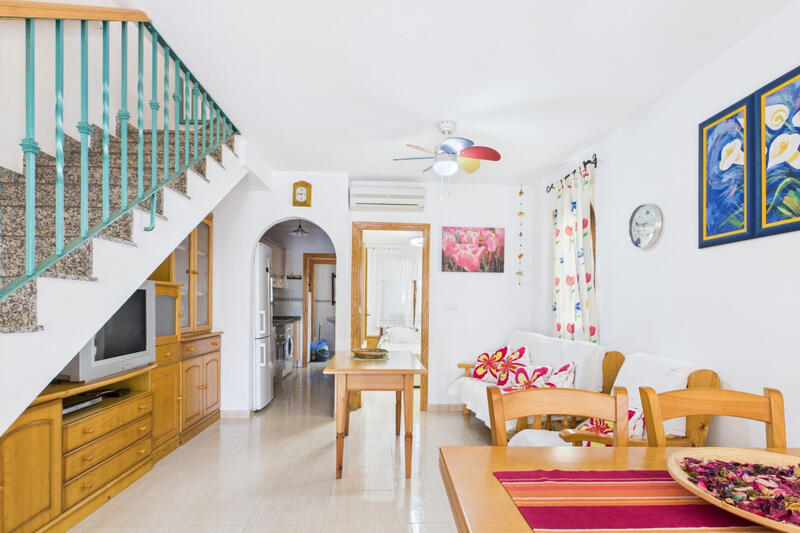 4 slaapkamer Gezinswoning Te koop