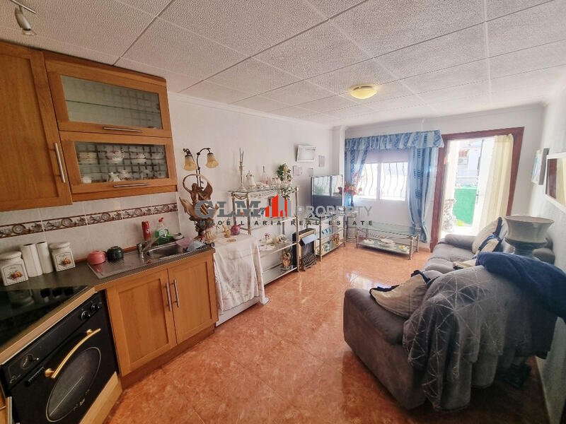 1 bedroom Apartment for sale
