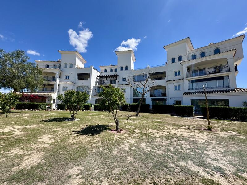 Apartment for sale in Hacienda Riquelme Golf, Murcia
