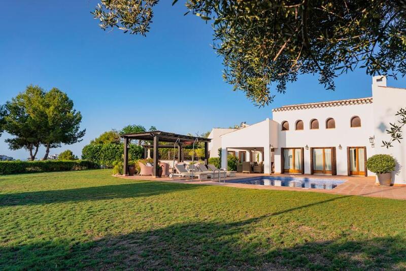 5 bedroom Villa for sale