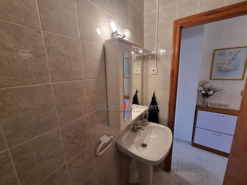 3 bedroom Apartment for sale