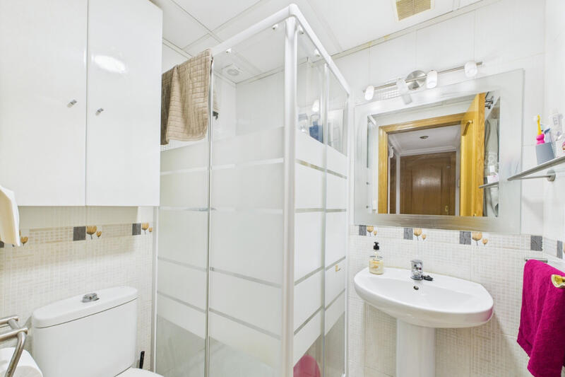 4 bedroom Townhouse for sale
