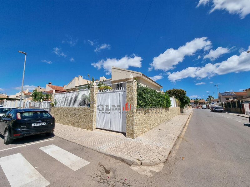 4 slaapkamer Appartement Te koop