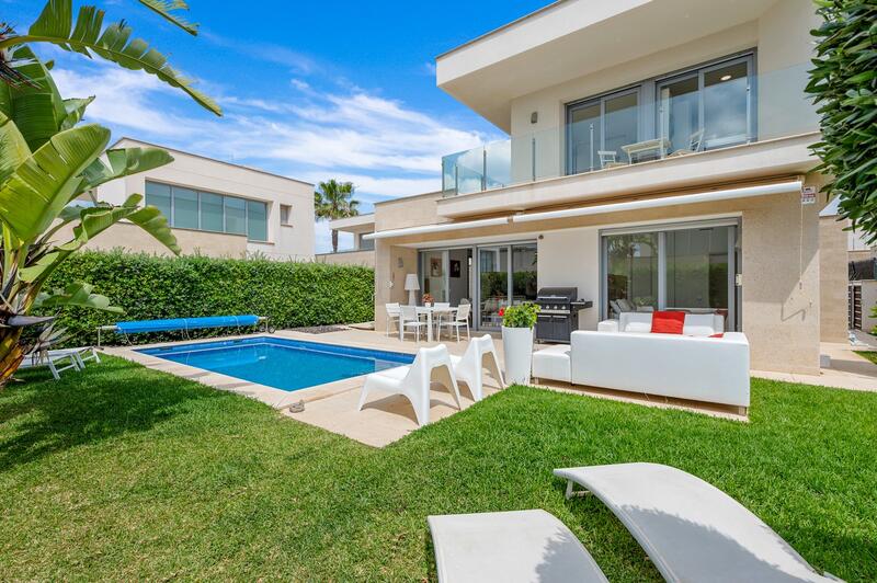 3 slaapkamer Villa Te koop