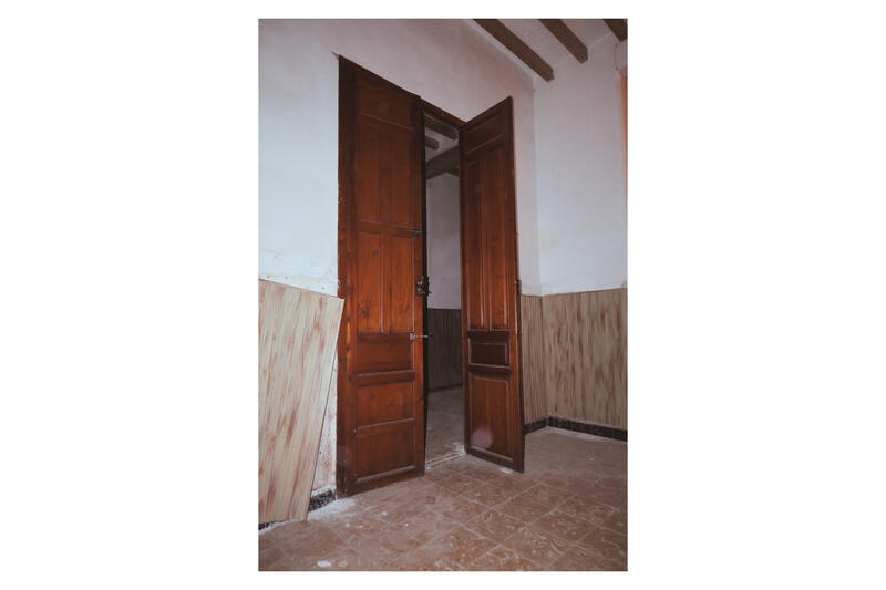 6 bedroom Apartment for sale