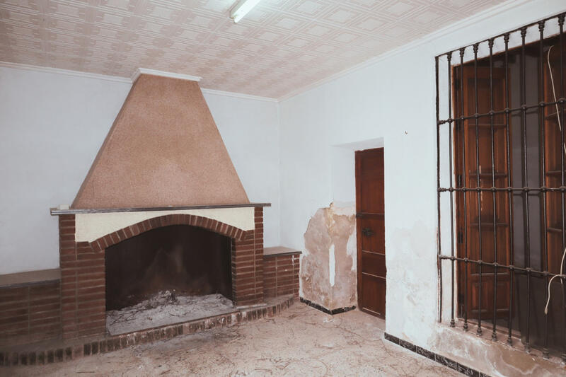 6 Schlafzimmer Stadthaus zu verkaufen