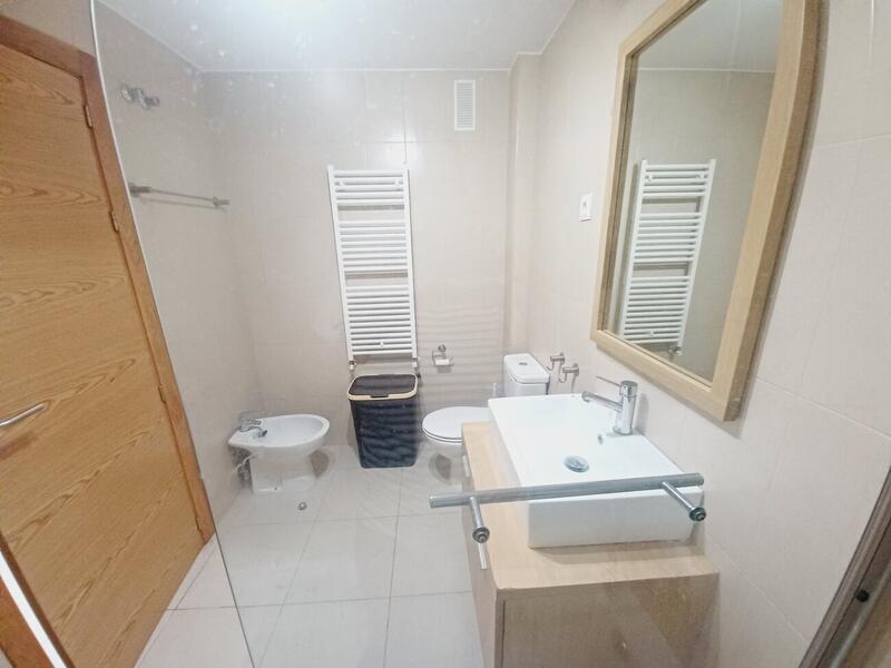 2 Schlafzimmer Appartement für Langzeitmiete
