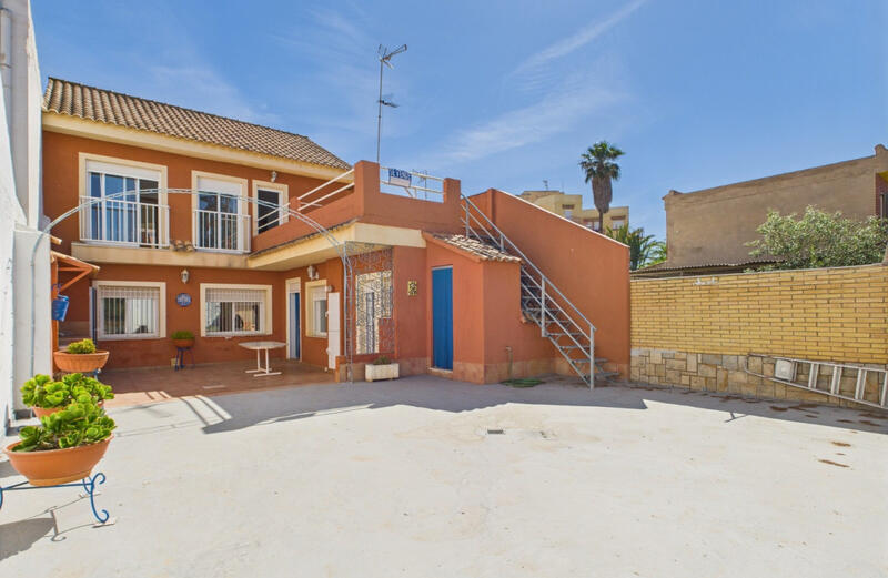 Byhus til salg i Los Urrutias, Murcia