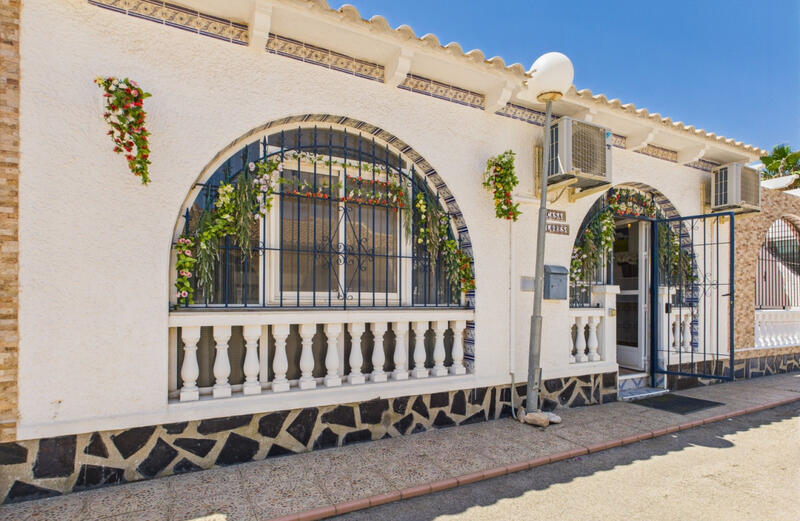 вилла продается в Los Narejos, Murcia