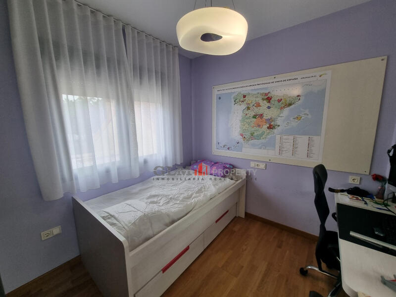 3 slaapkamer Appartement Te koop