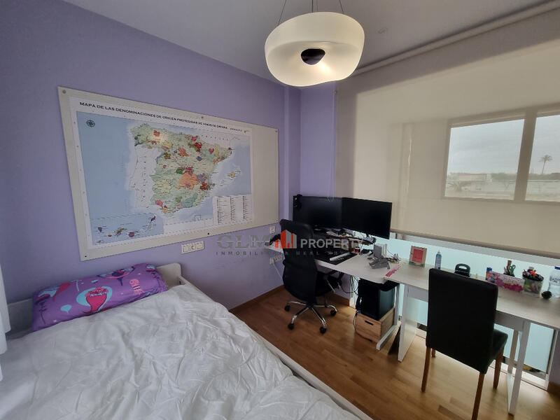 3 slaapkamer Appartement Te koop