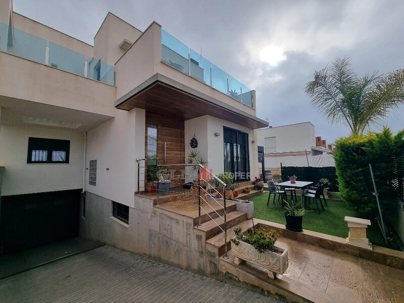 3 slaapkamer Appartement Te koop