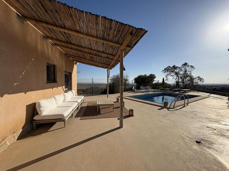 4 bedroom Villa for sale