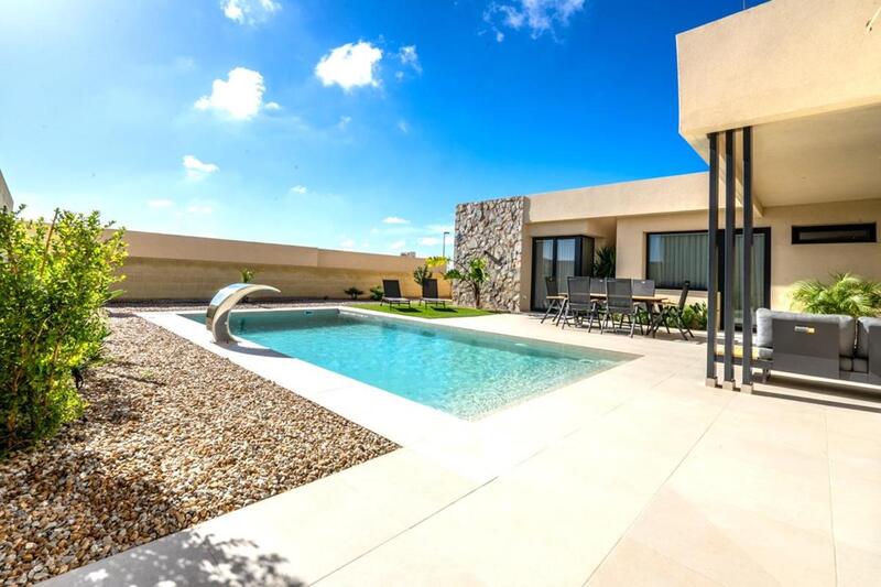 3 Cuarto Villa en venta