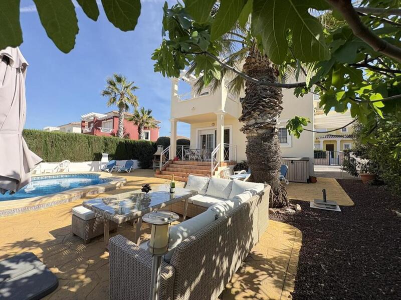 2 chambre Villa à vendre
