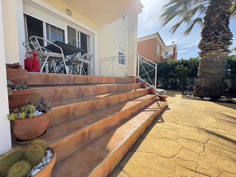 2 chambre Villa à vendre