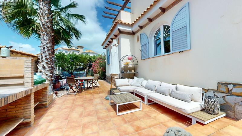 5 chambre Villa à vendre
