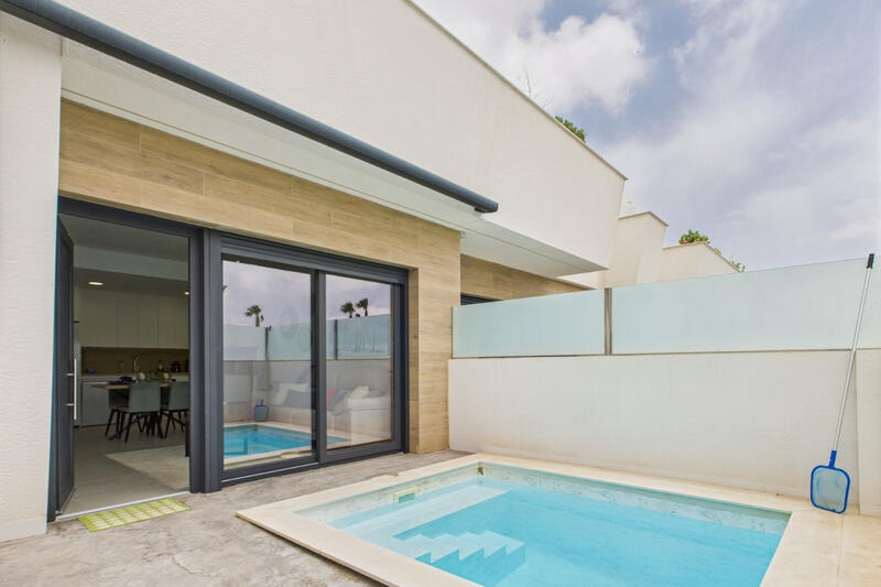 3 Cuarto Villa en venta
