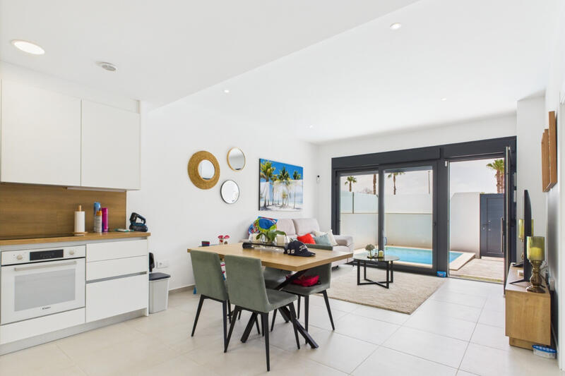 3 Cuarto Villa en venta