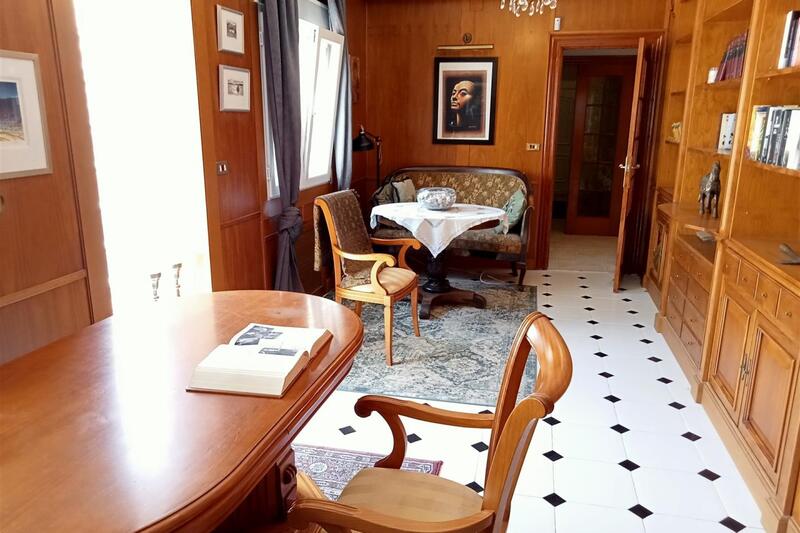 6 Schlafzimmer Villa zu verkaufen