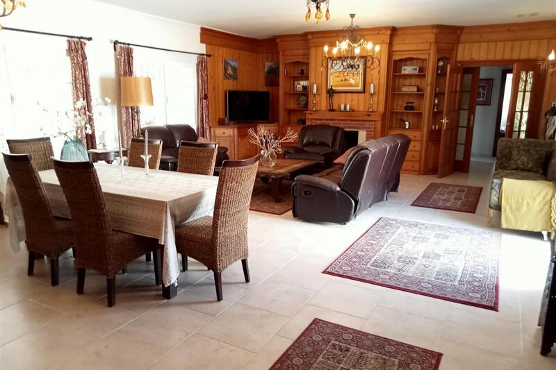 6 Schlafzimmer Villa zu verkaufen