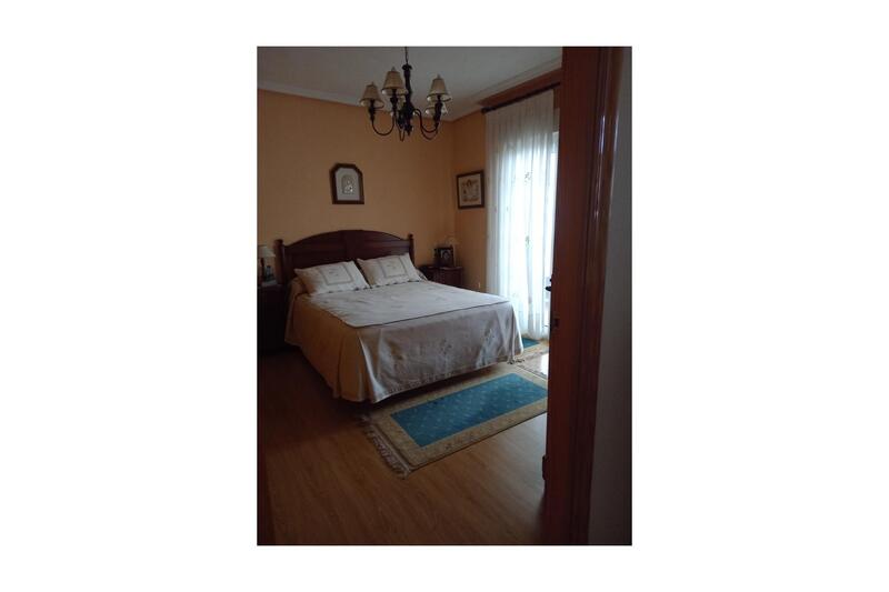 7 slaapkamer Gezinswoning Te koop