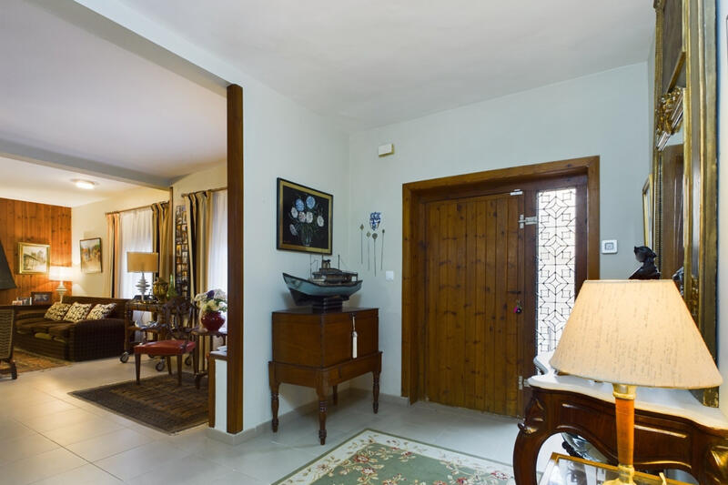 6 Schlafzimmer Villa zu verkaufen