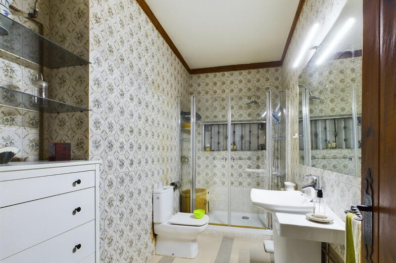 6 Schlafzimmer Villa zu verkaufen