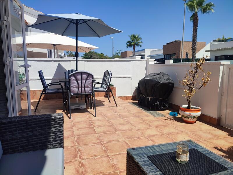2 bedroom Villa for sale