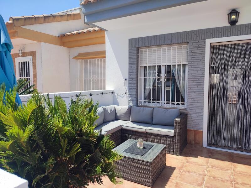 2 bedroom Villa for sale