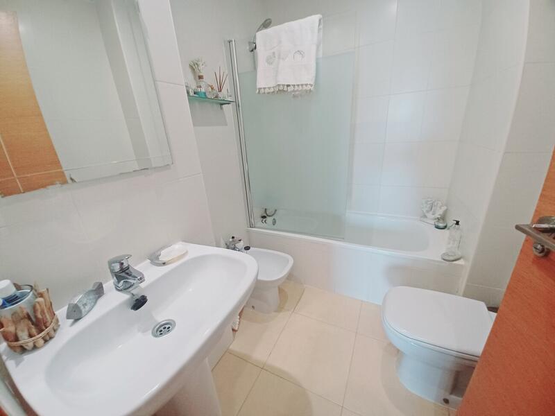 2 slaapkamer Appartement Te koop