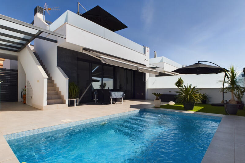 3 bedroom Villa for sale
