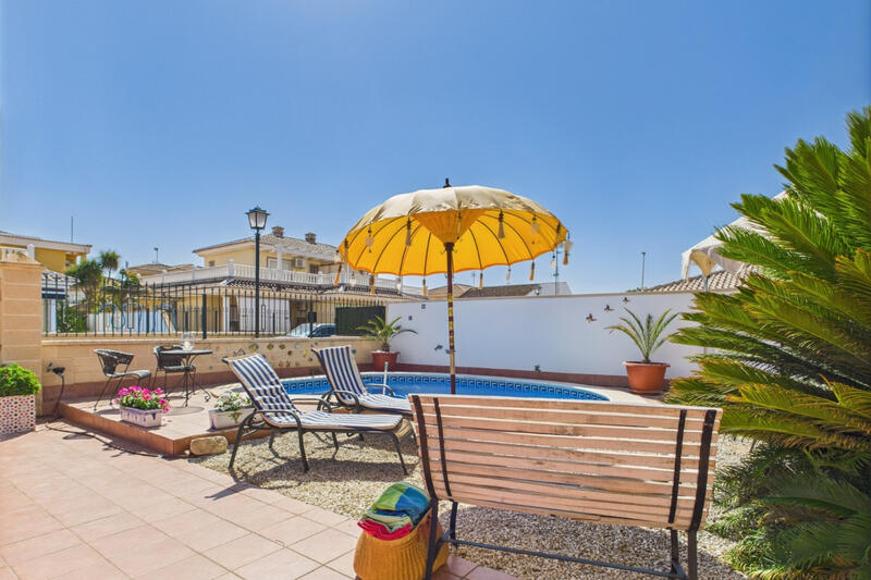 3 Schlafzimmer Villa zu verkaufen