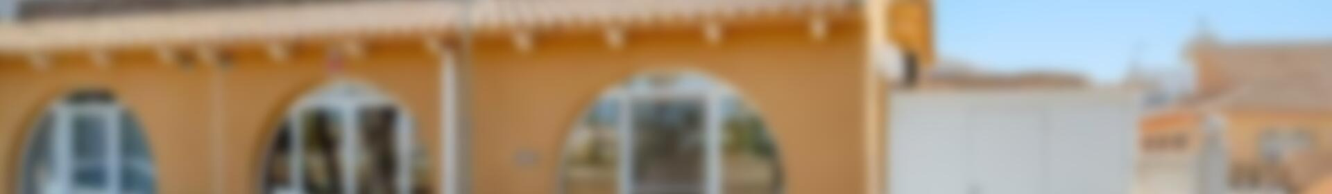 2 Cuarto Villa en venta