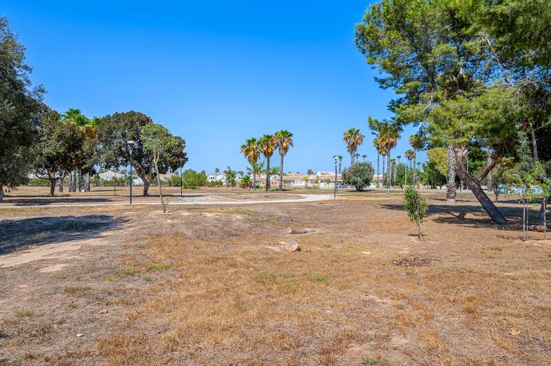 2 Cuarto Villa en venta