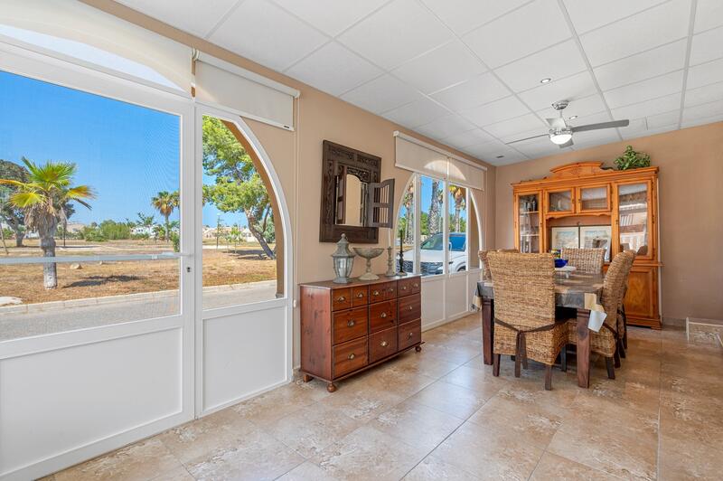 2 Cuarto Villa en venta