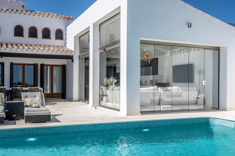 5 bedroom Villa for sale