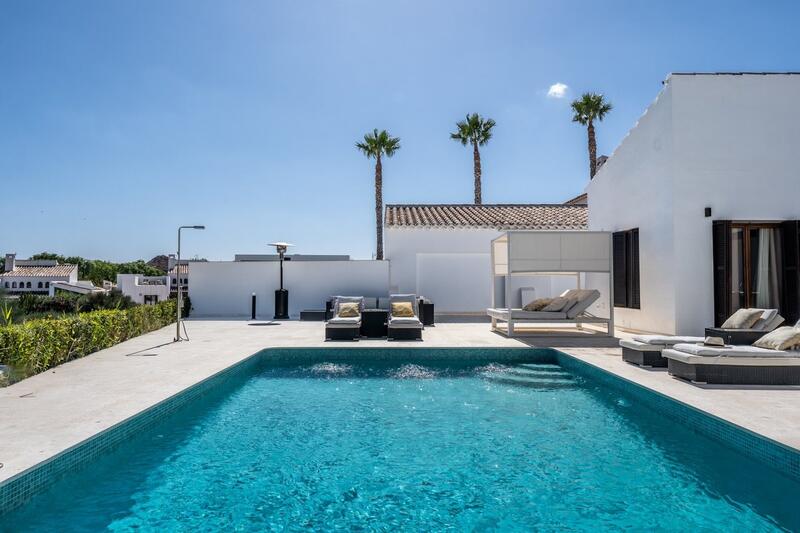 5 bedroom Villa for sale