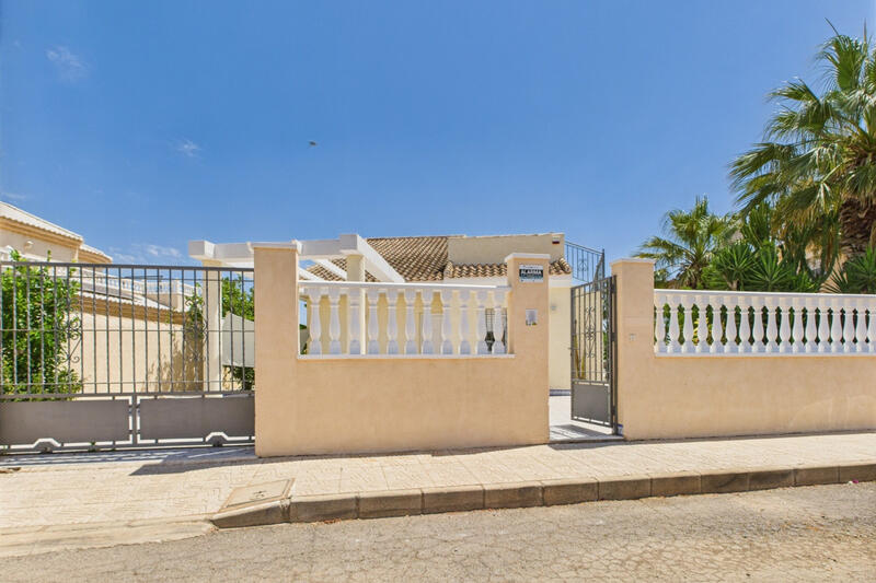 4 chambre Villa à vendre