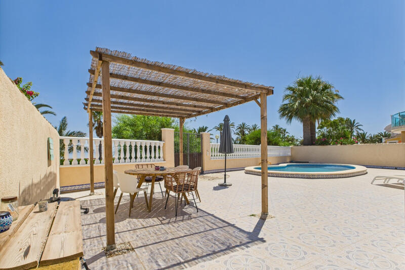 4 chambre Villa à vendre