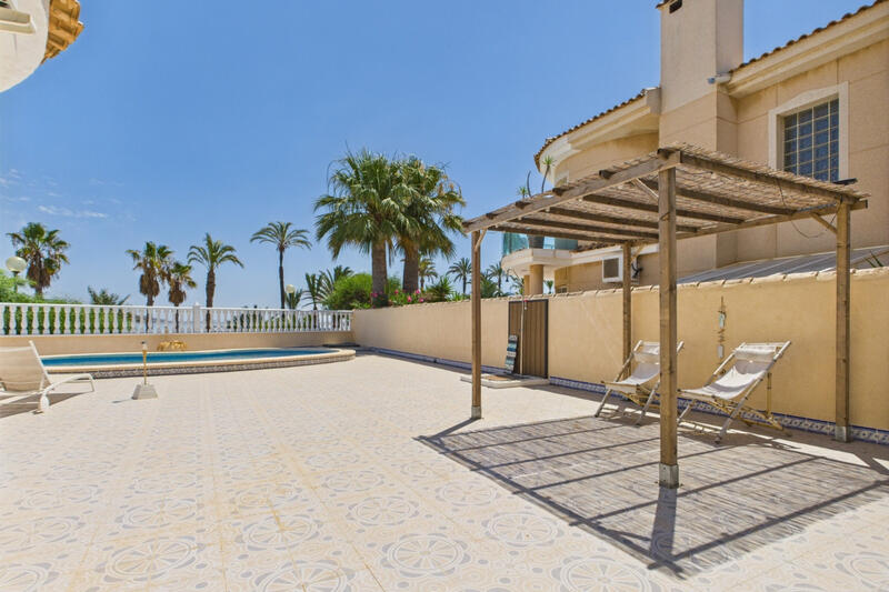 4 chambre Villa à vendre