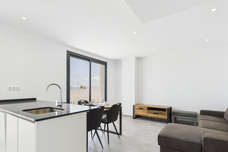 2 bedroom Apartment for sale