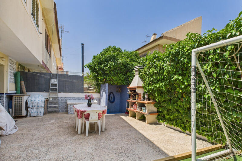 4 Cuarto Adosado en venta