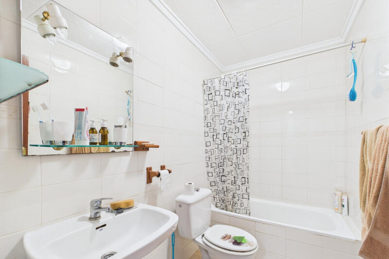 1 Cuarto Villa en venta