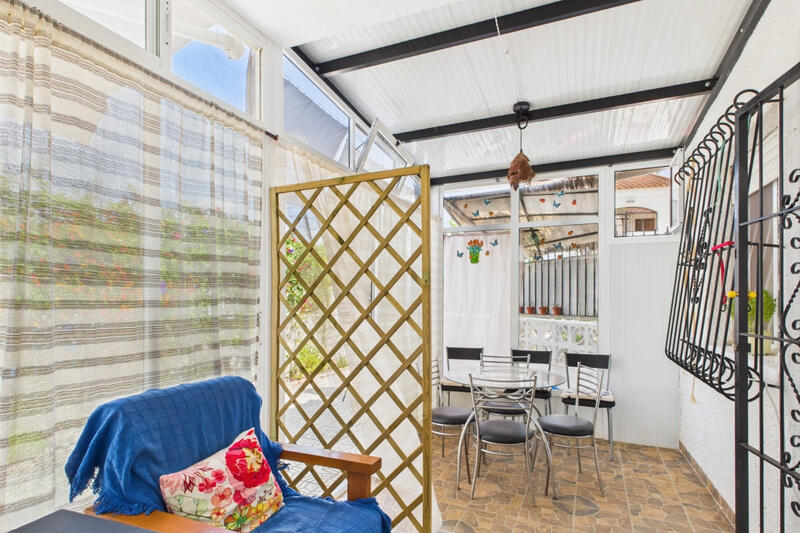 1 Cuarto Villa en venta