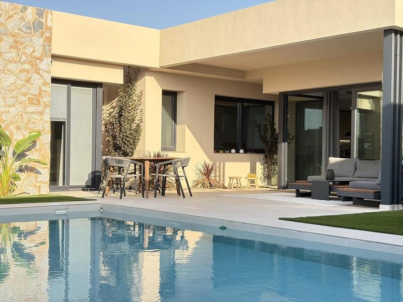4 bedroom Villa for sale