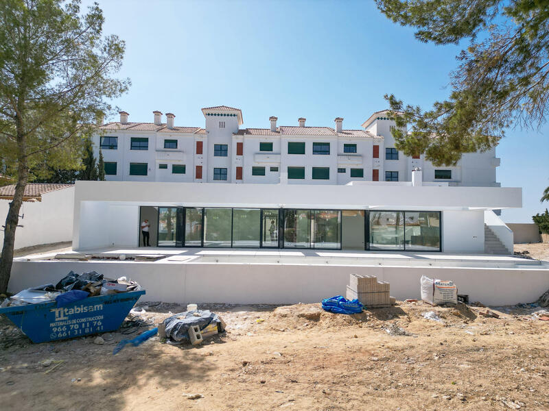 3 bedroom Apartment for sale